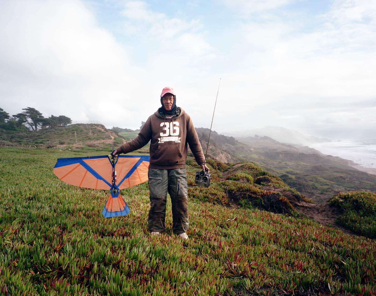 4-Glider_Man_San_Francisco_Beach_1